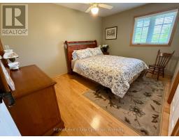 9098 27 SIDE ROAD - 23