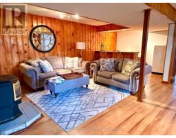9098 27 SIDE ROAD - 32