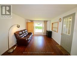 55 - 302694 DOUGLAS STREET - 15