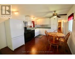 55 - 302694 DOUGLAS STREET - 17