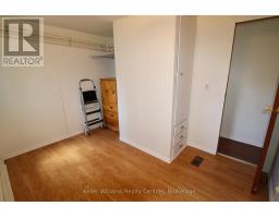 55 - 302694 DOUGLAS STREET - 19