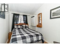 879 RELATIVE ROAD - 17