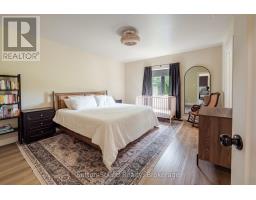 115 GORDON STREET S - 22