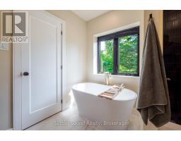 115 GORDON STREET S - 25
