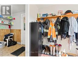 7458 SIDE ROAD 3 E - 18