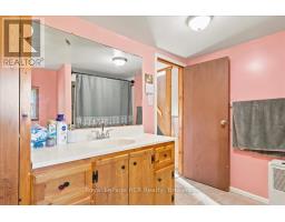 7458 SIDE ROAD 3 E - 22