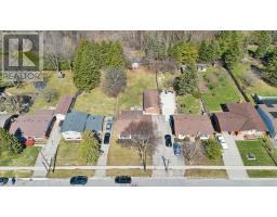 23 HASTINGS BOULEVARD - 10