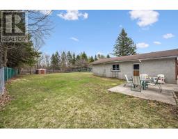 23 HASTINGS BOULEVARD - 42