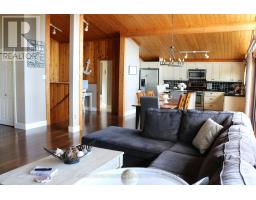 165 GOLDEN PHEASANT DRIVE - 18