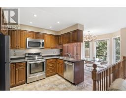 5 MARILYN DRIVE - 16
