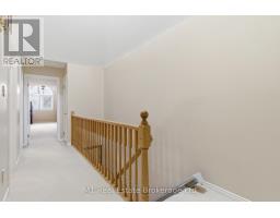 5 MARILYN DRIVE - 21