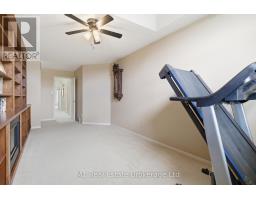 5 MARILYN DRIVE - 23