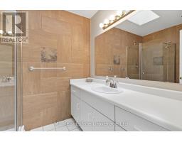 5 MARILYN DRIVE - 26