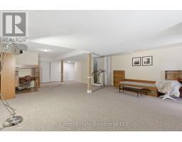 5 MARILYN DRIVE - 32
