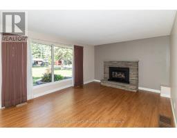130 ROBINSON AVENUE - 7