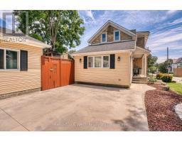 459 WALLACE AVENUE N - 13