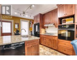 459 WALLACE AVENUE N - 29