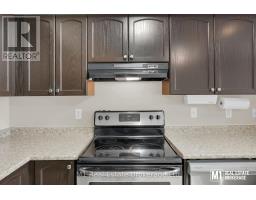 46B - 15 CARERE CRESCENT - 11