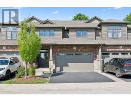 11 - 254 GOSLING GARDENS AVENUE - 2