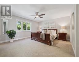 11 - 254 GOSLING GARDENS AVENUE - 20