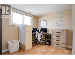 19 LINTON PLACE - 32