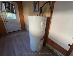 4 TRAILER PARK ROAD - 17