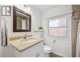 38 SHADYBROOK CRESCENT - 25