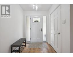 38 SHADYBROOK CRESCENT - 8
