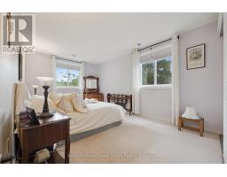 305 - 245 QUEEN STREET W - 26