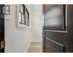 87 UNIVERSITY AVENUE W - 30