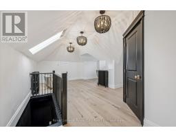 87 UNIVERSITY AVENUE W - 37