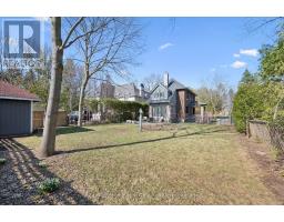 87 UNIVERSITY AVENUE W - 43