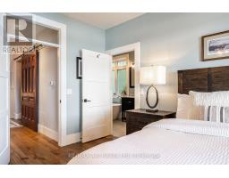 281 MANK STREET - 22