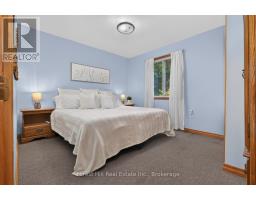 1117 MAIN STREET - 17