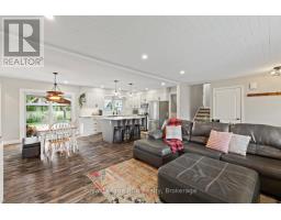 224 4TH AVENUE - 8