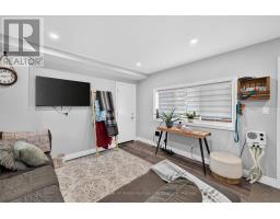 167 MONTREAL STREET - 12