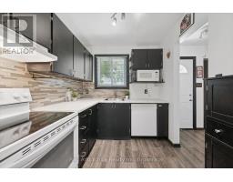 11 - 178 GRULKE STREET - 10
