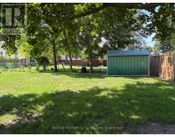 393 7TH AVENUE - 10
