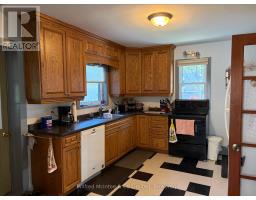 393 7TH AVENUE - 16