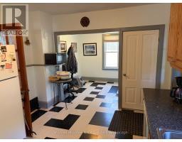 393 7TH AVENUE - 21