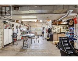 96 BEAUMONT CRESCENT - 30