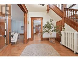 107 WELLINGTON STREET S - 28