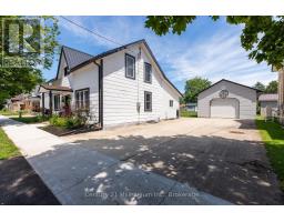 544 LOUISA STREET - 2