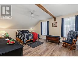 544 LOUISA STREET - 22