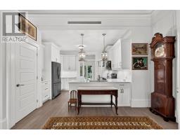 201 - 5 COBOURG STREET - 13