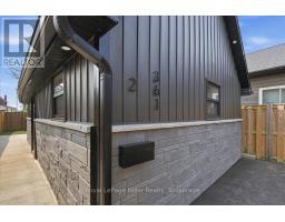 361 NELSON STREET - 4