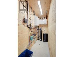 57 CAVALIER CRESCENT - 29