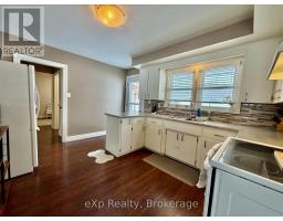 13 BROWNS AVENUE - 6