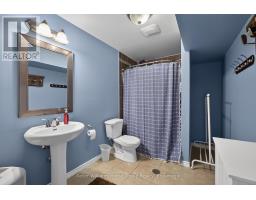 306 COLONIAL DRIVE - 39