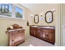 996 SCOTLAND STREET - 33